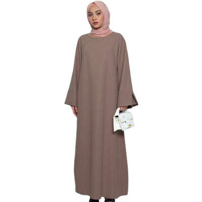 Tradition Muslim Dress
